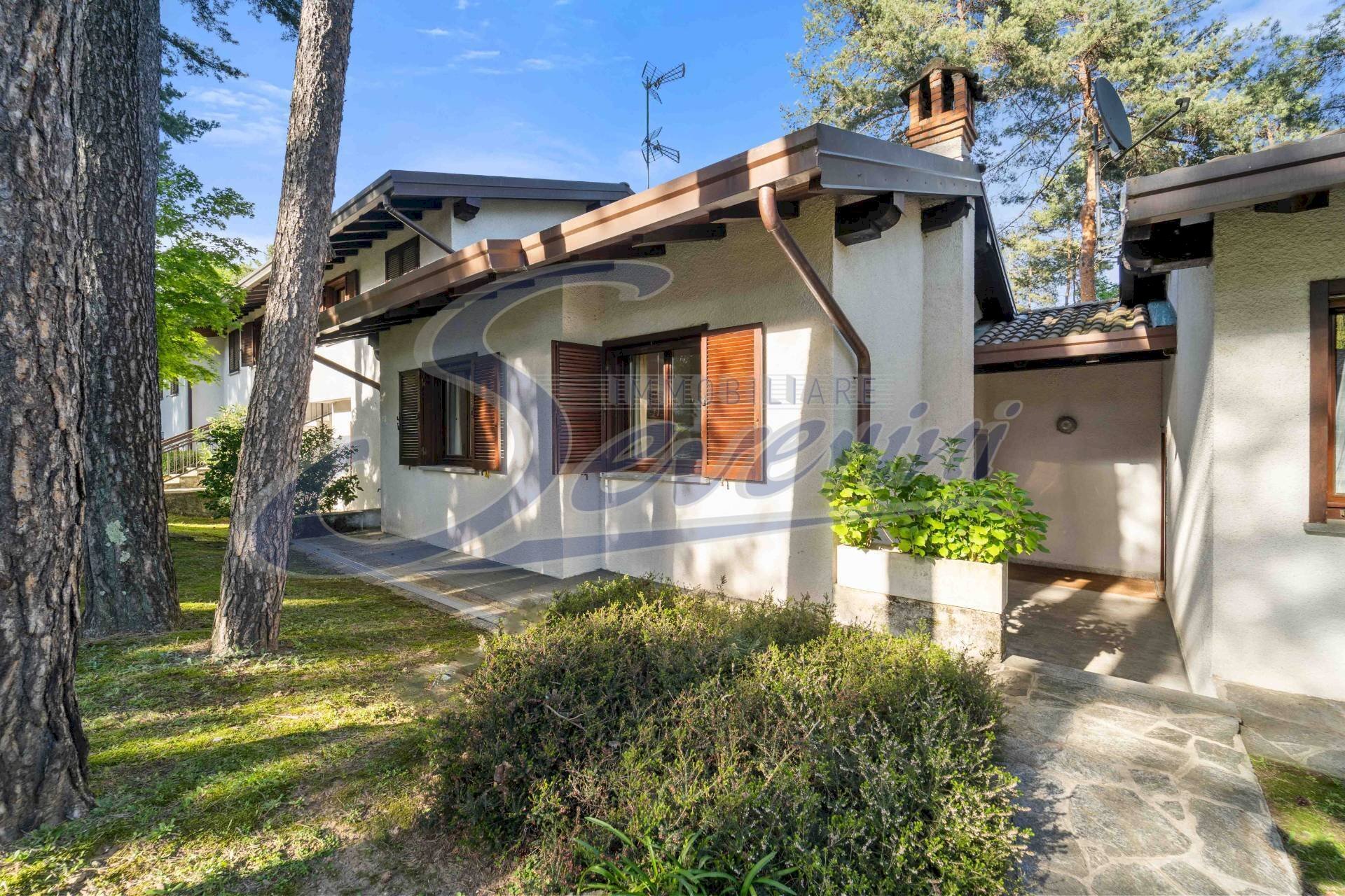 Foto 2 - Villa a Schiera Via Ordenada
 
12, Appiano Gentile - foto 2