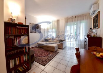 Foto 11 - Trilocale Via Montelungo, Como - foto 11