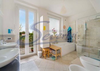 Foto 16 - Villa Solbiate con Cagno - foto 16