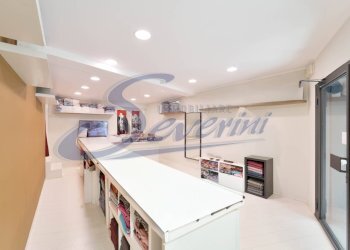 Foto 5 - Commercial Premises Via Natta
 
4, Como - photo 5