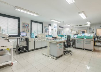 Foto 11 - Laboratorio Via Ottorino Respighi
 
54, Pesaro - foto 11