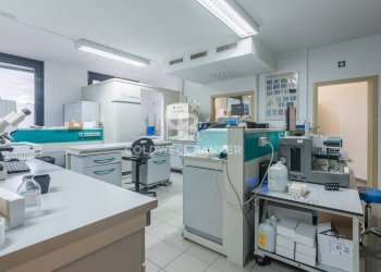 Foto 16 - Laboratorio Via Ottorino Respighi
 
54, Pesaro - foto 16