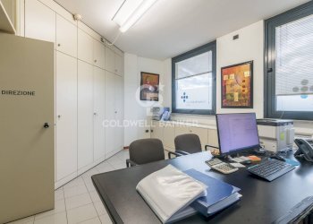 Foto 23 - Laboratorio Via Ottorino Respighi
 
54, Pesaro - foto 23