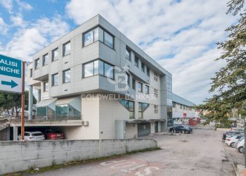 Foto 31 - Laboratorio Via Ottorino Respighi
 
54, Pesaro - foto 31