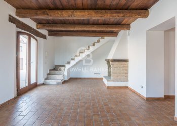 Foto 5 - Quadrilocale Piazza Giardini Raffaello Sanzio
 
17, Tavoleto - foto 5