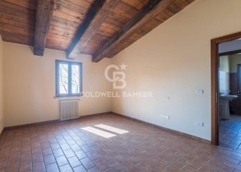 Foto 17 - Quadrilocale Piazza Giardini Raffaello Sanzio
 
17, Tavoleto - foto 17