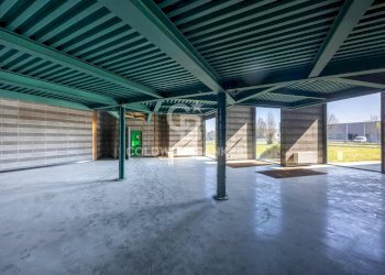 Foto 13 - Locale Commerciale Via Statale
367, Terre del Reno - foto 13