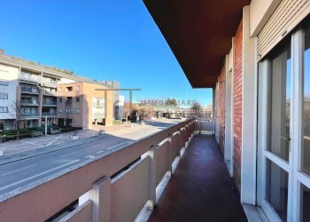 Bergamo Borgo Palazzo box in vendita. - Box Via Borgo Palazzo, Bergamo - foto 1