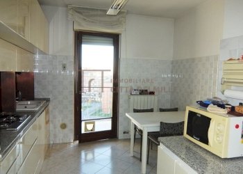 Cucina - Bilocale Via Lev Tolstoj, Bergamo - foto 4