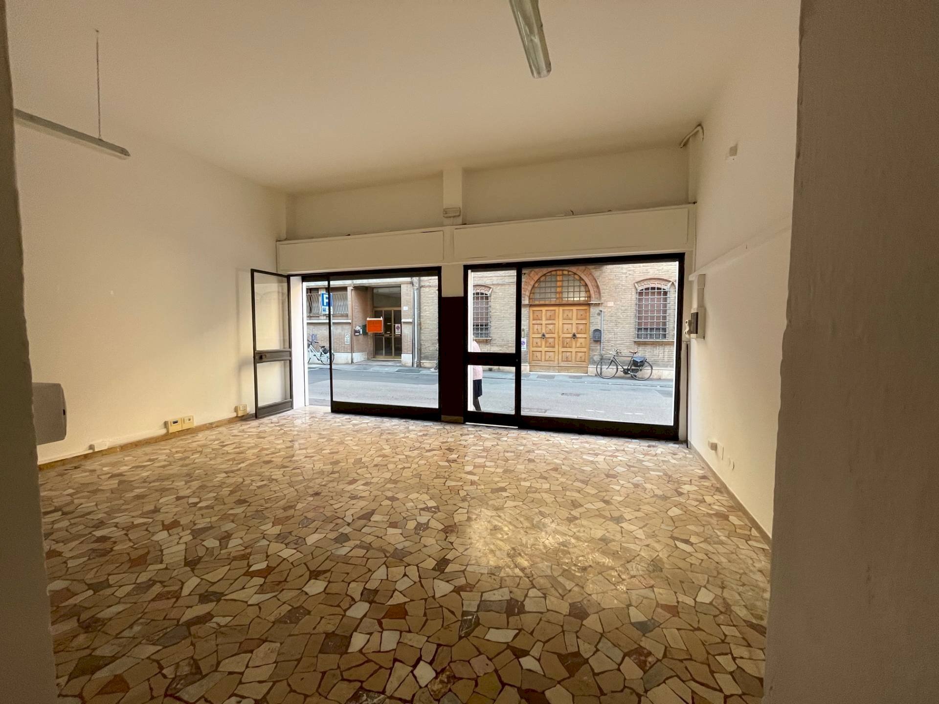 Foto 3 - Negozio Via Ludovico Ariosto, Ferrara - foto 3