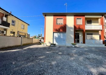 Foto 2 - Casa indipendente Via Comacchio, Ferrara - foto 2