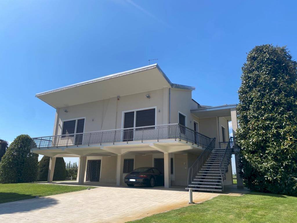 Foto 1 - Casa indipendente Via Ettore facchini, Terre del Reno - foto 1