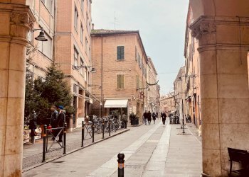 Foto 2 - Negozio Via Giuseppe Garibaldi, Ferrara - foto 2