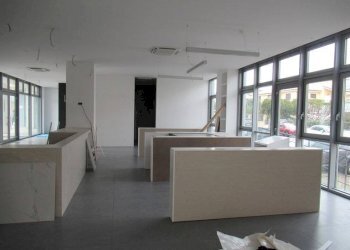 Foto 2 - Locale Commerciale VIA FELLINI, Spoltore - foto 2