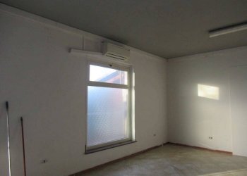 Foto 5 - Locale Commerciale via nazionale
 
58, Cepagatti - foto 5