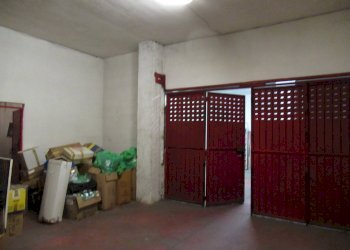 Foto 4 - Box viia del circuito
 
388, Pescara - foto 4