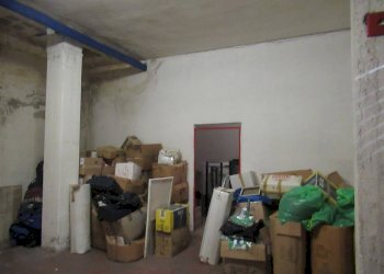 Foto 8 - Box viia del circuito
 
388, Pescara - foto 8