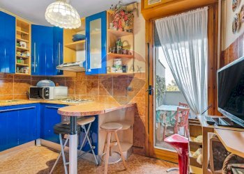 Cucina abitabile. - Quadrilocale piazza C. Colombo
 
9, Brugherio - foto 9