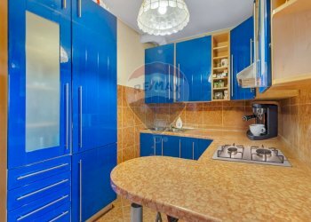 Cucina abitabile. - Quadrilocale piazza C. Colombo
 
9, Brugherio - foto 10