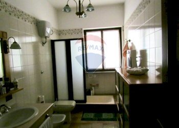 Bagno - Villa Via degli Ulivi
 
123, Grottaglie - foto 21