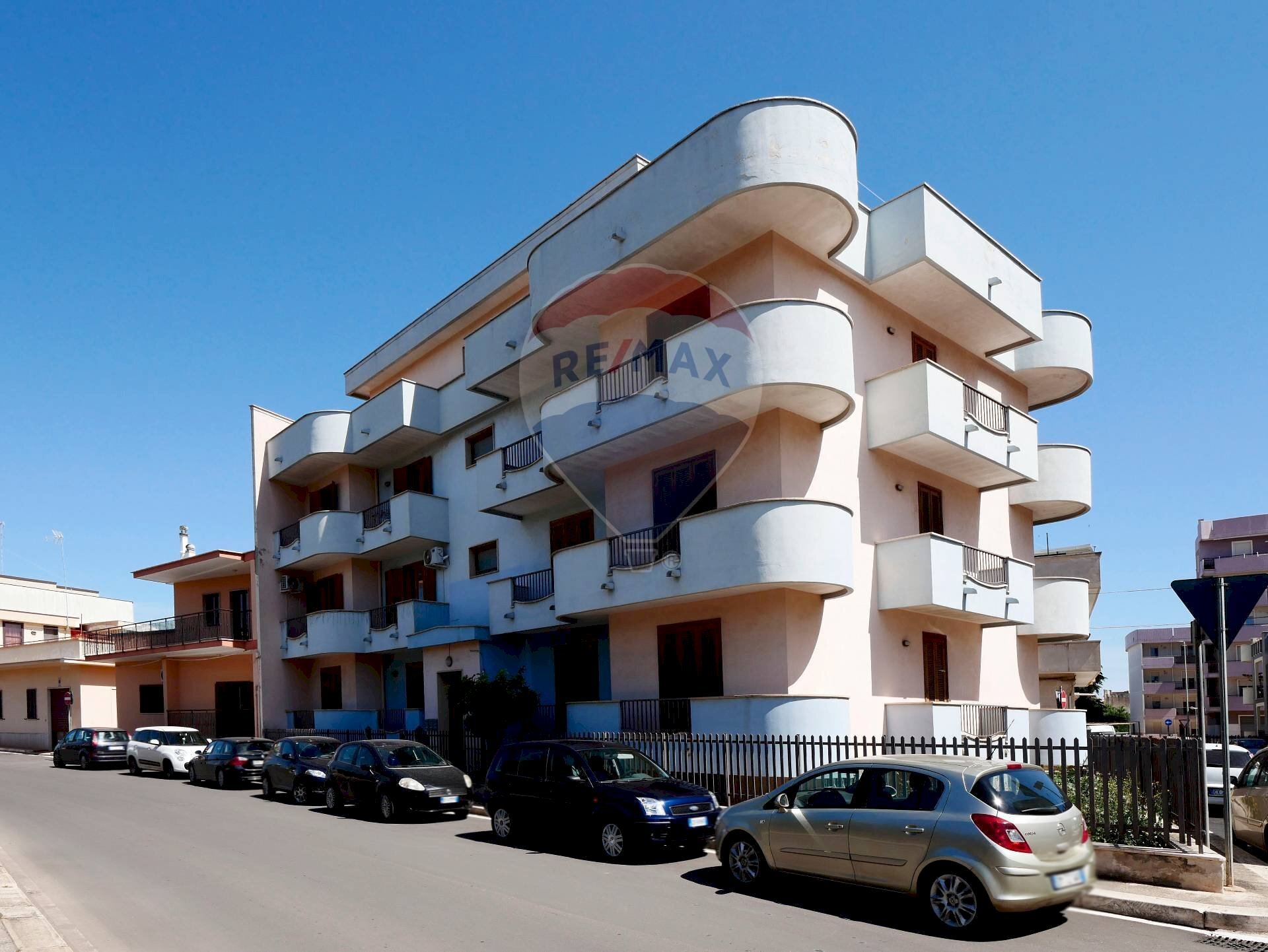 Edificio all\'aperto - Quadrilocale Via Vecchia Casamassima
 
10, Turi - foto 1