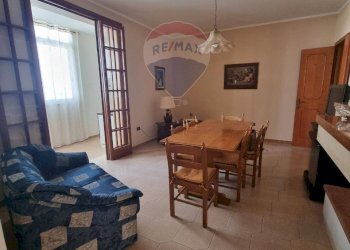 Sala da pranzo - Casa indipendente Via Fontana
 
15, Salice Salentino - foto 2