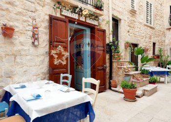 Terrazza - Locale Commerciale Via Vico Freddo
 
10, Giovinazzo - foto 20