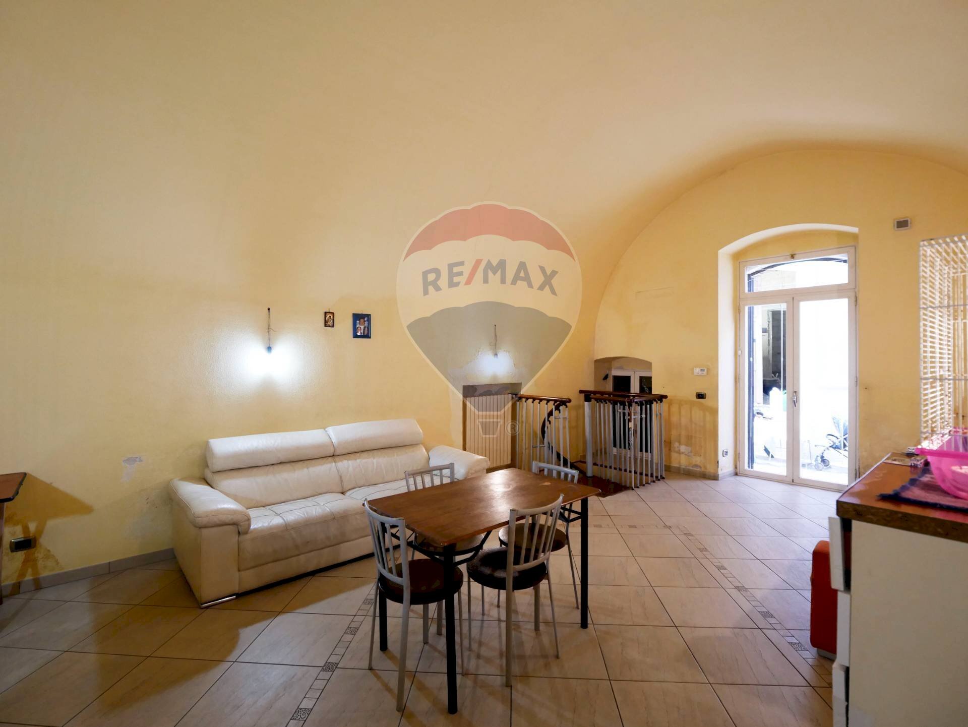 Soggiorno - Independent house Vico Villari
 
4-6-8, Triggiano - photo 2