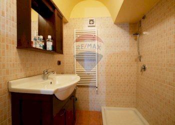 Bagno - Casa indipendente Vico Villari
 
4-6-8, Triggiano - foto 6