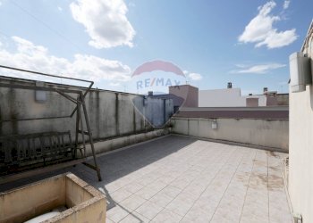 Terrazza - Casa indipendente Vico Villari
 
4-6-8, Triggiano - foto 16