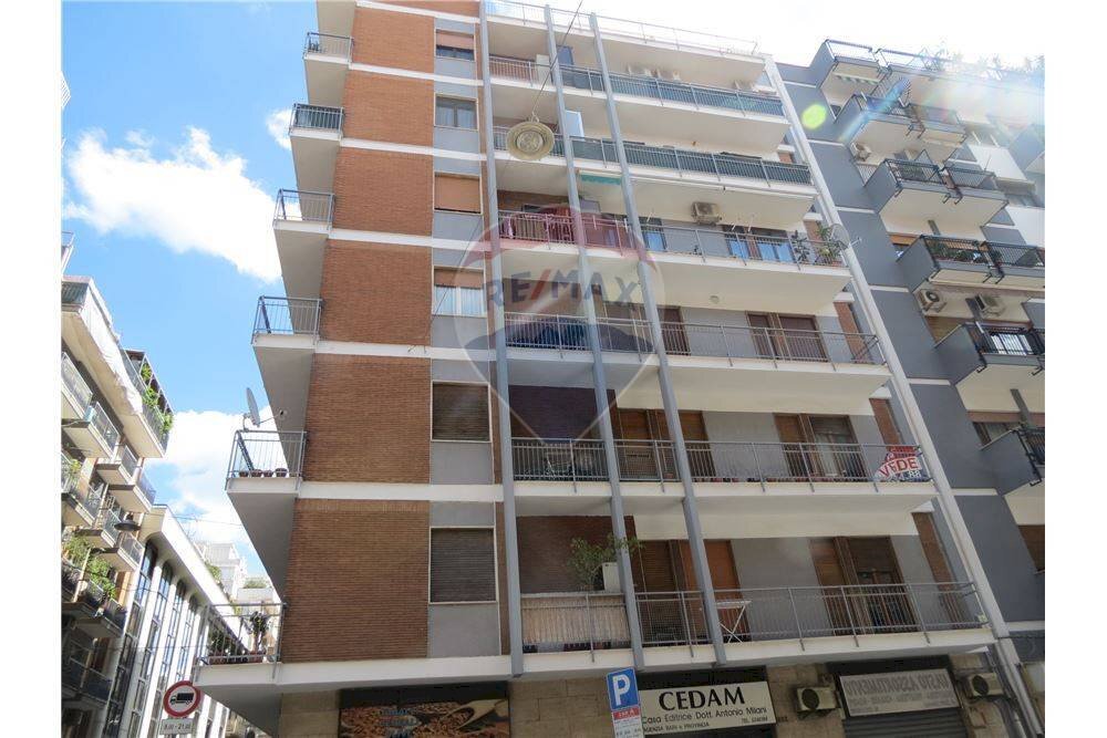 Edificio all\'aperto - Trilocale Via Michele Garruba
 
44, Bari - foto 3