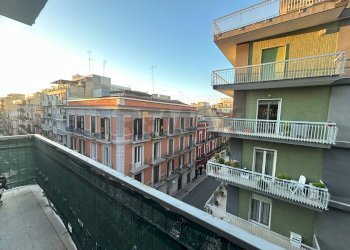 Balcone - Trilocale Via Michele Garruba
 
44, Bari - foto 7