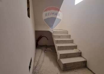 Scale - Villa a Schiera Viale della Libertà, Arnesano - foto 4