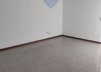 Stanza vuota - Ufficio Via Principe Amedeo
 
26, Taranto - foto 2