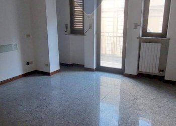 Stanza vuota - Ufficio Via Principe Amedeo
 
26, Taranto - foto 3