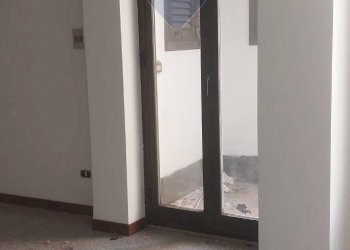 Stanza vuota - Ufficio Via Principe Amedeo
 
26, Taranto - foto 8