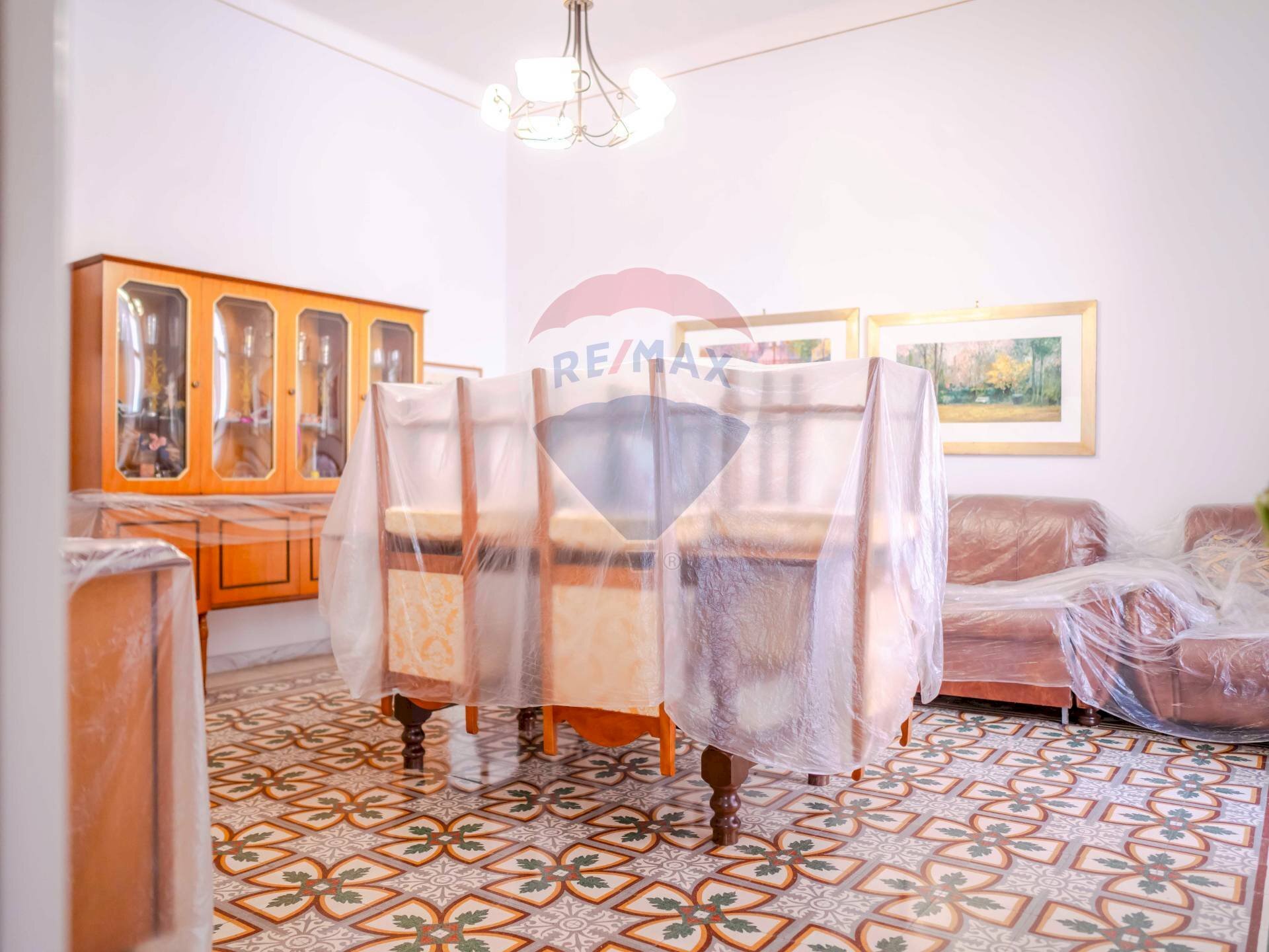 Sala da pranzo - Casa indipendente Via Coriolano
 
14, Acquaviva delle Fonti - foto 3