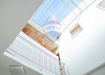 Scale - Casa indipendente Via Coriolano
 
14, Acquaviva delle Fonti - foto 14