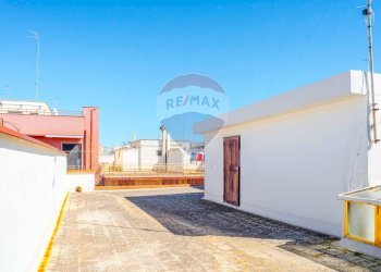 Terrazza - Casa indipendente Via Coriolano
 
14, Acquaviva delle Fonti - foto 36