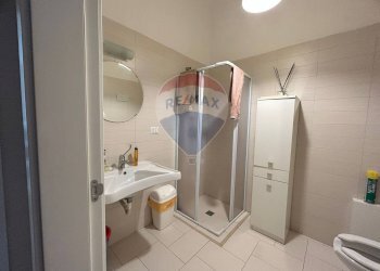 Bagno - Ufficio Via Camillo Rosalba
 
46, Bari - foto 10