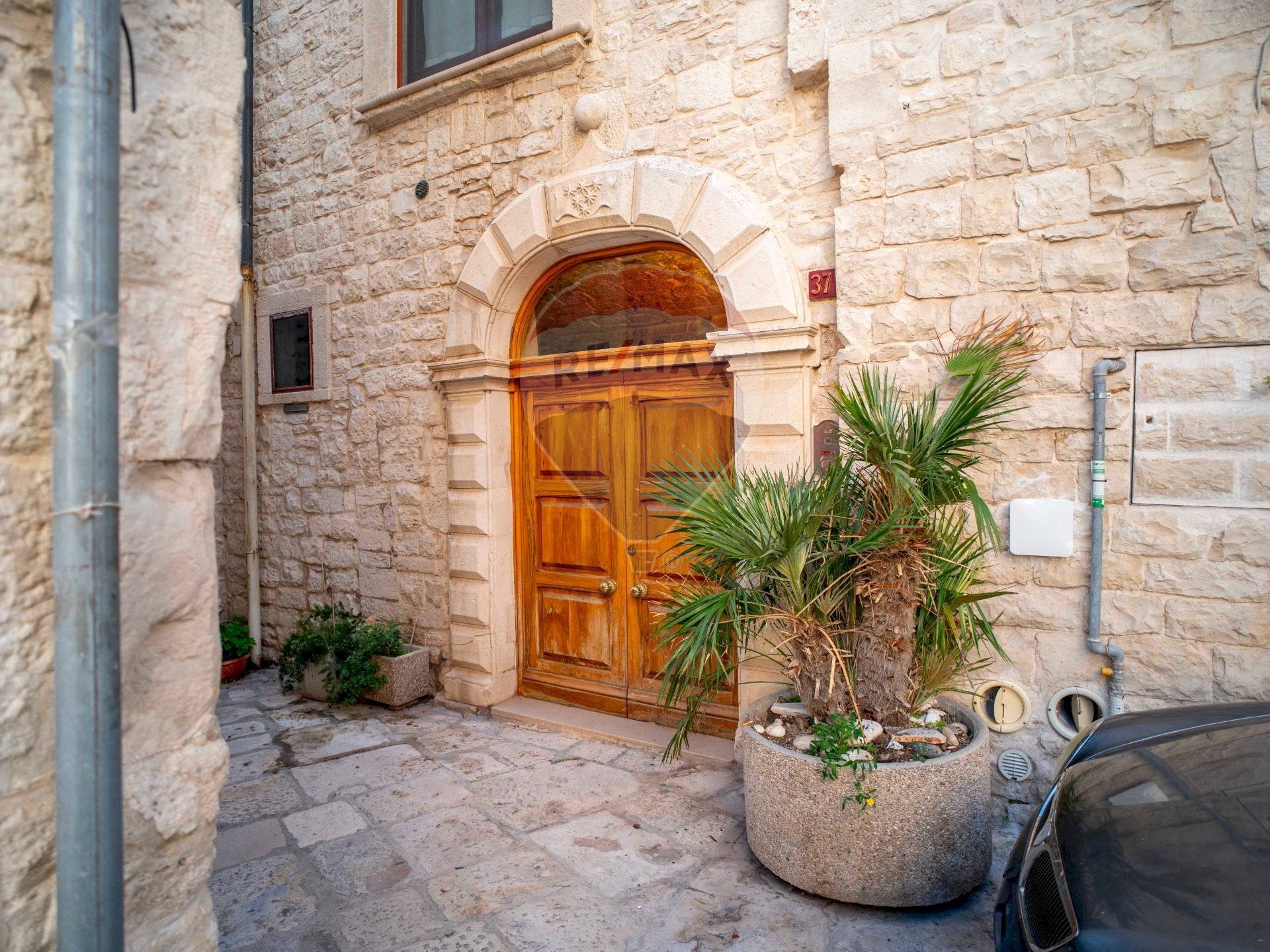 Casa all\'aperto - Casa indipendente Via Spirito Santo
 
37, Giovinazzo - foto 1
