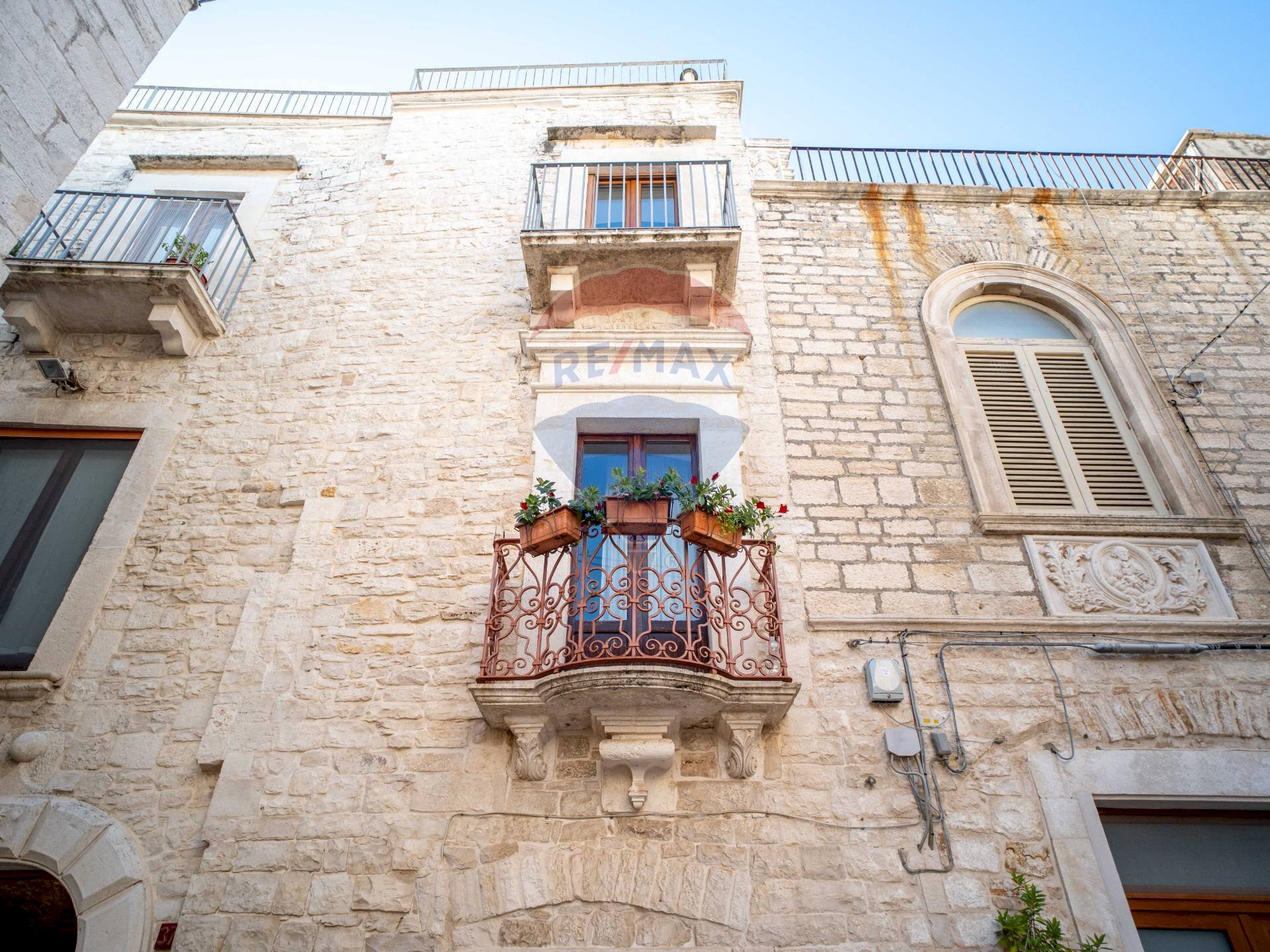 Edificio all\'aperto - Casa indipendente Via Spirito Santo
 
37, Giovinazzo - foto 2