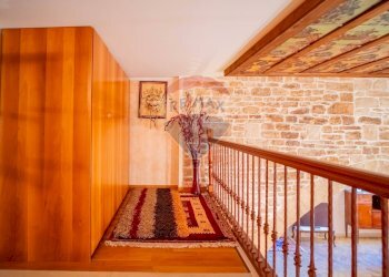 Hall / corridoio - Independent house Via Spirito Santo
 
37, Giovinazzo - photo 10