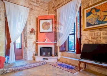 Soggiorno - Independent house Via Spirito Santo
 
37, Giovinazzo - photo 16