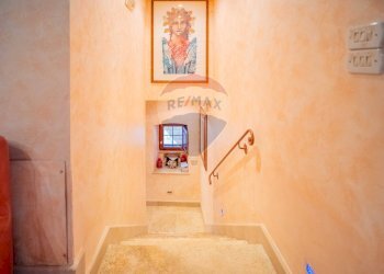 Scale - Independent house Via Spirito Santo
 
37, Giovinazzo - photo 32