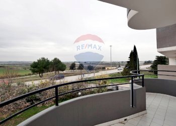 Balcone - Villa Via Santa Maria della Pietà
 
33, Adelfia - foto 15