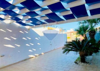 Terrazza - Villa a Schiera Via Isole Tremiti
 
18, San Pietro Vernotico - foto 3