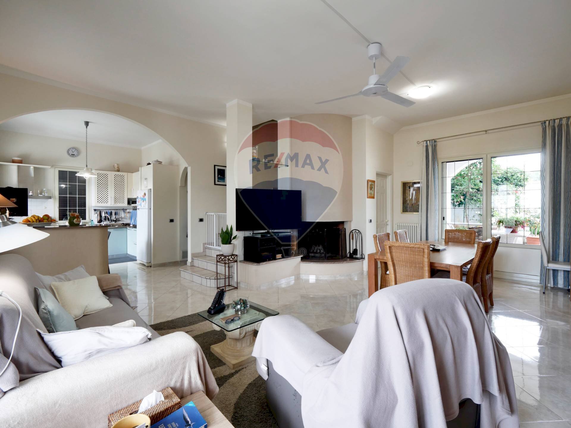 Sala da pranzo - Villa Via dei Gladioli
snc, Salve - photo 2