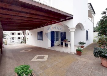 Terrazza - Villa Via dei Gladioli
 
snc, Salve - foto 8