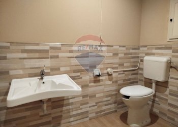 Bagno - Locale Commerciale Viale Unita' D'italia
 
47, Bari - foto 4